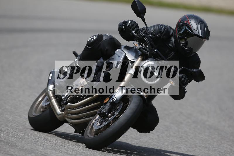 /Archiv-2024/29 12.06.2024 MOTO.CH Track Day ADR/Gruppe blau/60